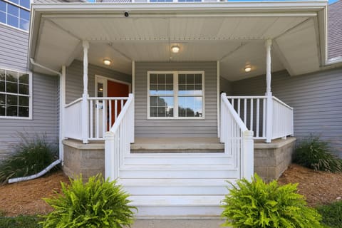 203 Taylorsville Trail, Georgetown, KY 40324 — photo 2