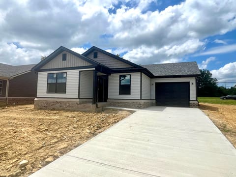 213 Terrace View Drive, Berea, KY 40403 — photo 2