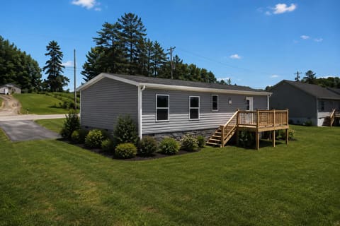 110 W Cedar Grove Road, Irvine, KY 40336 — photo 4