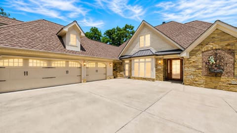 306 Red Water Drive, New Concord, KY 42076 — photo 5
