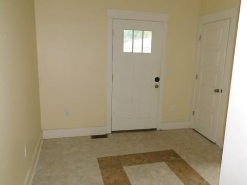 329 Holmes Street, Frankfort, KY 40601 — photo 2