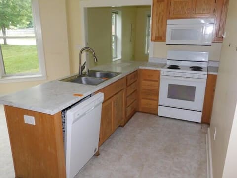 329 Holmes Street, Frankfort, KY 40601 — photo 5