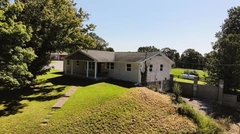 8445 KY-196, Nancy, KY 42544 — photo 2