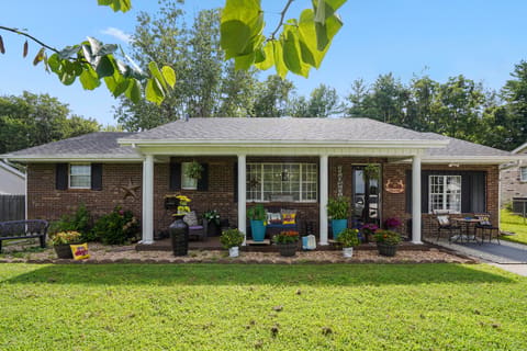 5006 Beechwood Drive, Somerset, KY 42501 — photo 2