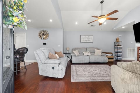 335 N Abbey Way, Hopkinsville, KY 42240 — photo 4