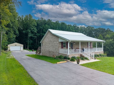 11871 W Highway 80, Nancy, KY 42544 — photo 2