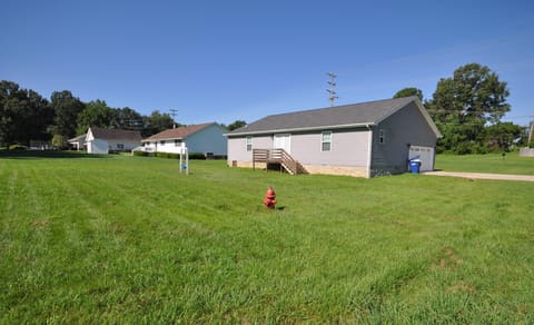 1238 Robin Wood Drive, Benton, KY 42025 — photo 2