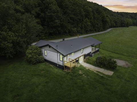 19558 Kentucky 784, Garrison, KY 41141 — photo 2