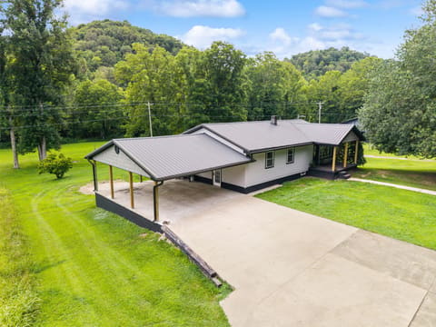 19558 Kentucky 784, Garrison, KY 41141 — photo 5