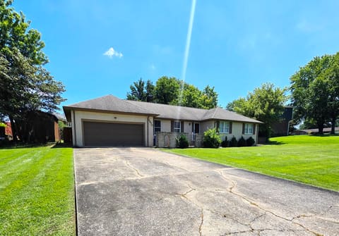 5970 Merrydale Drive, Paducah, KY 42003 — photo 2
