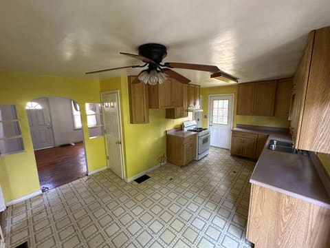 515 Chapel Street, Falmouth, KY 41040 — photo 3