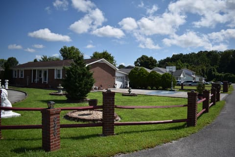 926 Doncaster Avenue, Middlesboro, KY 40965 — photo 4