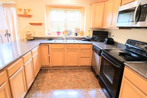 180 Bittersweet Way, Lexington, KY 40515 — photo 4