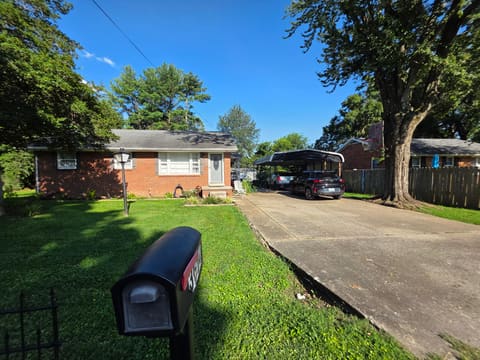3504 Gale Lane, Hopkinsville, KY 42240 — photo 2