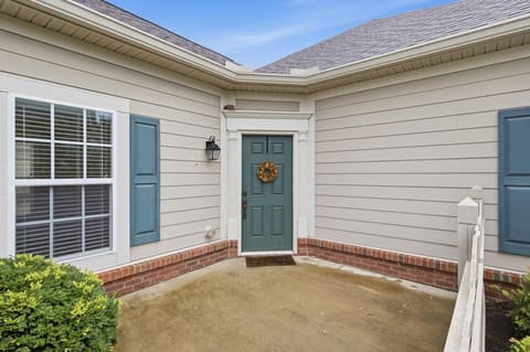 141 Academy Drive, Wilmore, KY 40390 — photo 2