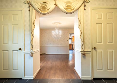 2092 Bridgeport Drive, Lexington, KY 40502 — photo 4