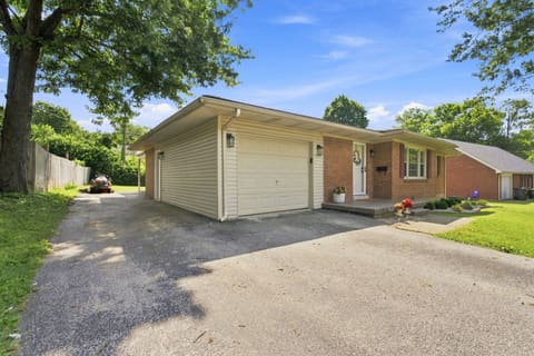 1288 Cherbourg Road, Lexington, KY 40504 — photo 4
