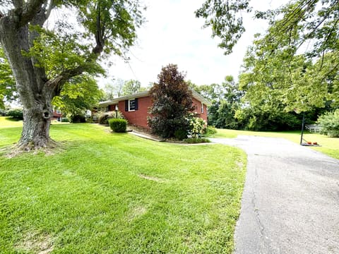344 Twinbrook Drive, Danville, KY 40422 — photo 3