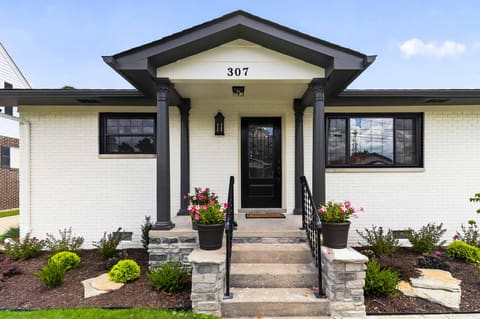 307 Ford Street, Corbin, KY 40701 — photo 2
