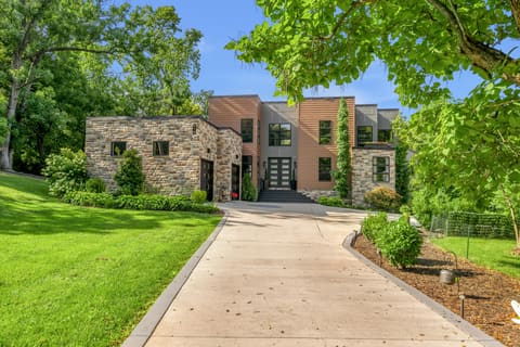916 Bravington Way, Lexington, KY 40503 — photo 2