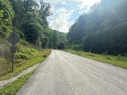 2101 Town Hill Road, Jackson, KY 41339 — photo 2