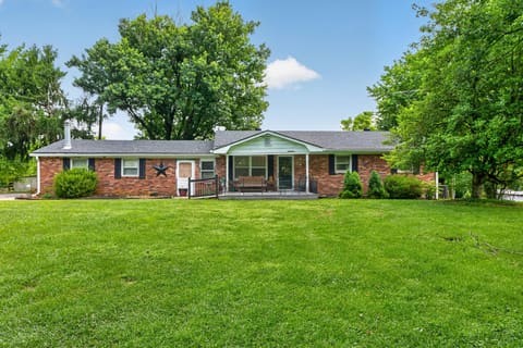 2524 Bethlehem Road, Paris, KY 40361 — photo 2