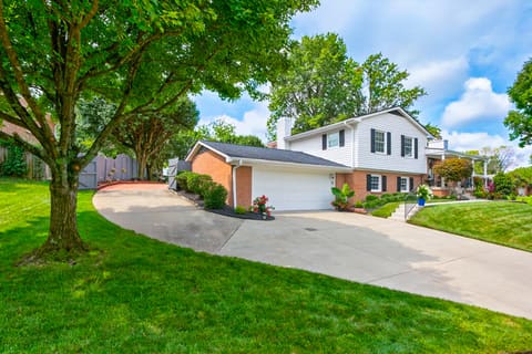 916 Edgewater Drive, Lexington, KY 40502 — photo 2