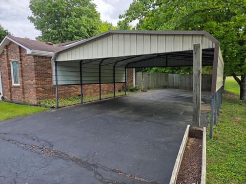 131 Echo Springs Drive, Frankfort, KY 40601 — photo 3