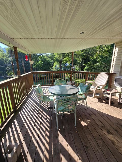 2036 Kentucky 215, Evarts, KY 40828 — photo 4