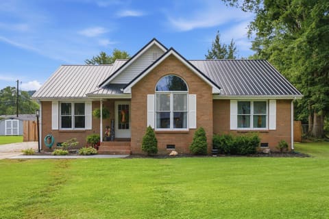 46 Airwood Drive, Stanton, KY 40380 — photo 2