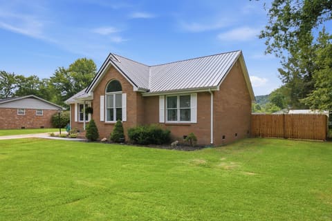 46 Airwood Drive, Stanton, KY 40380 — photo 3