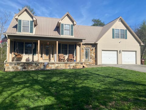 11598 Red Lick Road, Irvine, KY 40336 — photo 2