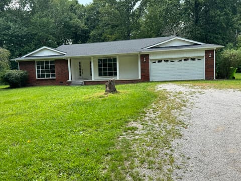 656 Barton Mill Cutoff Road, Corbin, KY 40701 — photo 2