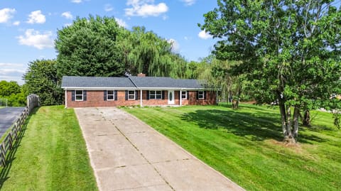 2122 Ryans Way, Somerset, KY 42503 — photo 2