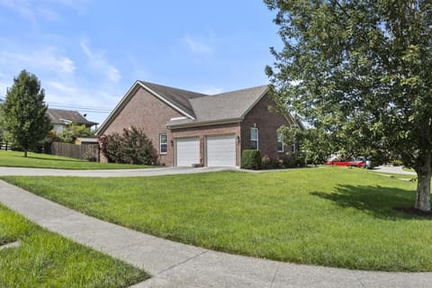 301 Squires Way, Nicholasville, KY 40356 — photo 3