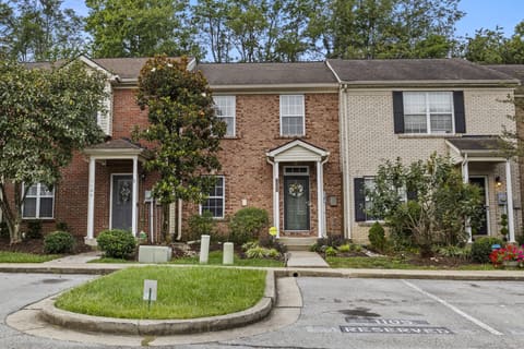 3855 Lochdale Terrace 1105, Lexington, KY 40514 — photo 2