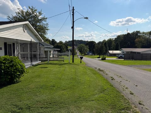 187 Virginia Avenue, Jamestown, KY 42629 — photo 5