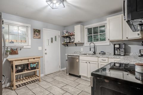 3955 Bald Knob Road, Frankfort, KY 40601 — photo 5