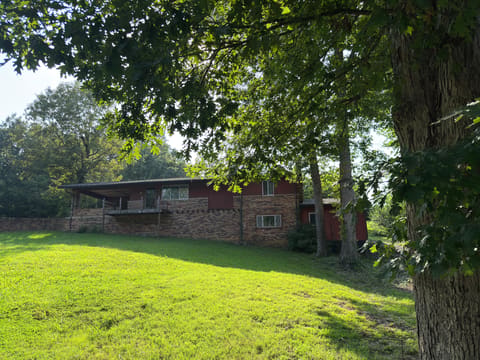 168 Elliott Street, Gilbertsville, KY 42044 — photo 2