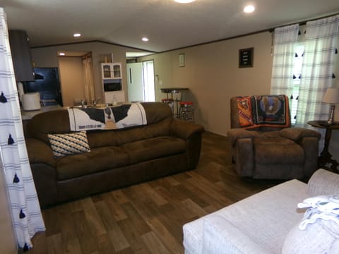 2379 Kentucky 213, Jeffersonville, KY 40337 — photo 3