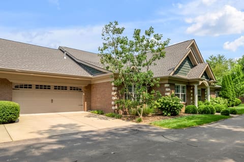 1950 Fort Harrods Drive, Lexington, KY 40503 — photo 3