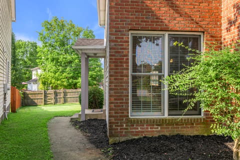 2806 Kasey Court, Lexington, KY 40517 — photo 3