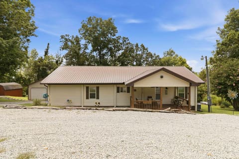 75 Lakeshore Drive, Nancy, KY 42544 — photo 4