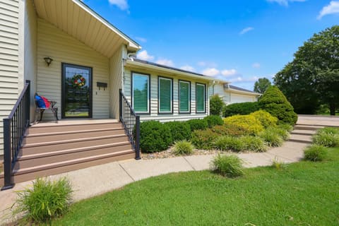 151 Edgewood Drive, Harrodsburg, KY 40330 — photo 4