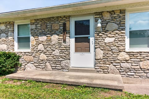 307 Peachtree Lane, Frankfort, KY 40601 — photo 4