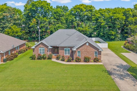 3662 Steeplechase Lane, Hopkinsville, KY 42240 — photo 2