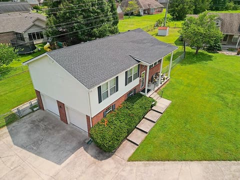 504 Scenic View Circle, Berea, KY 40403 — photo 3