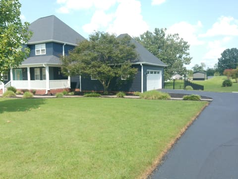 170 Carriage Lane, Benton, KY 42025 — photo 2