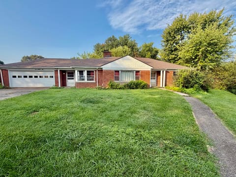 108 Tarter Avenue, Somerset, KY 42503 — photo 2