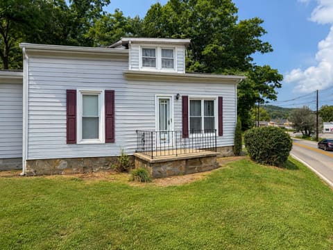 412 Main Street, McKee, KY 40447 — photo 4